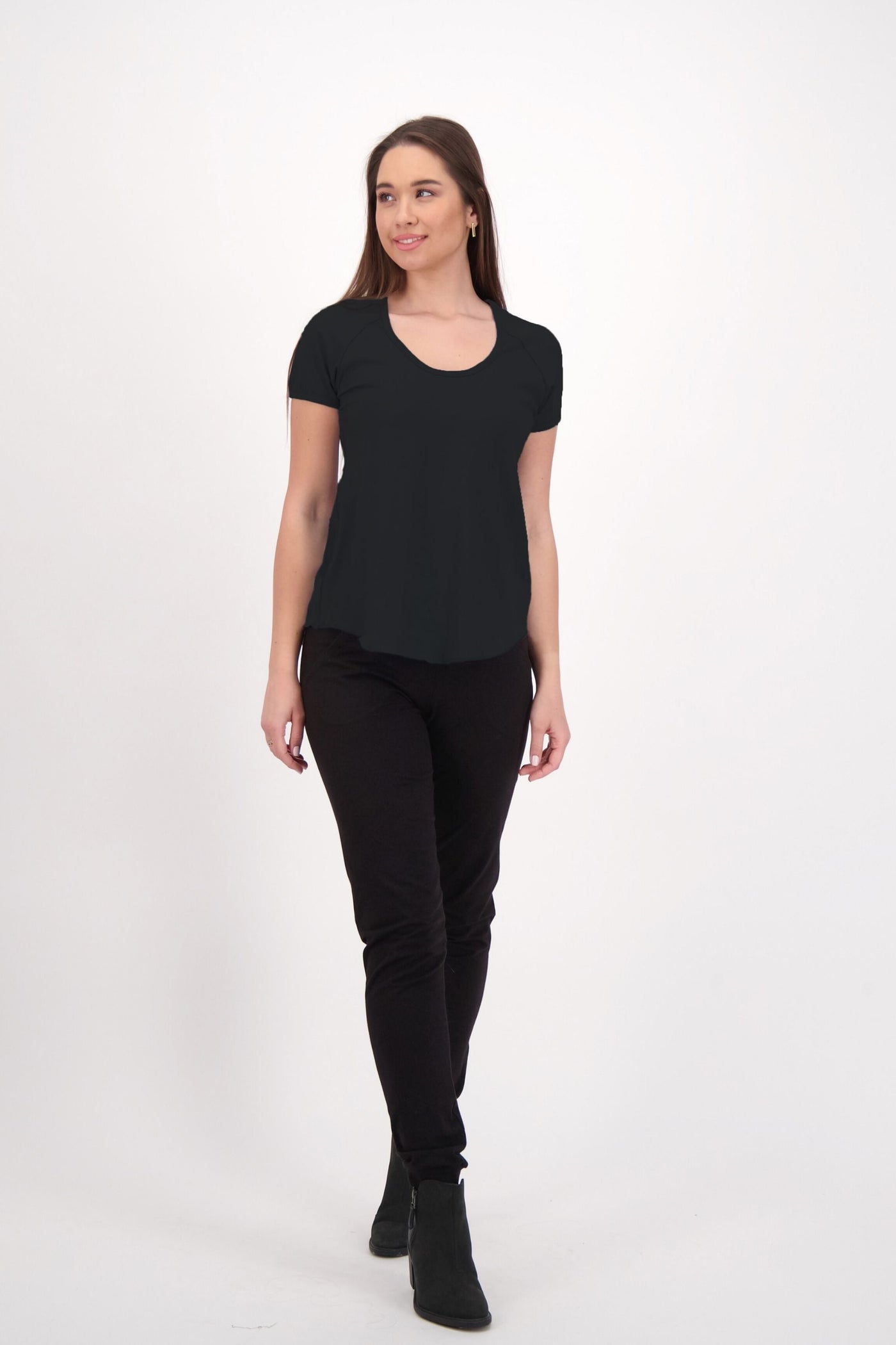 cotton tee for women in black