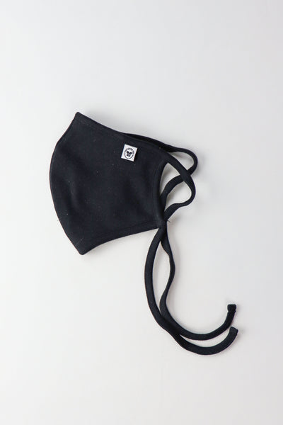 face mask with adjustable straps
